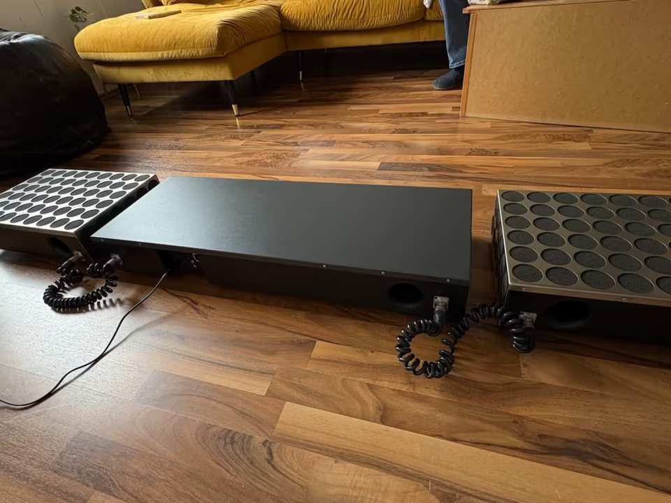 Poet baretta° - active bluetooth speaker - ASK FOR AVAILABILITY