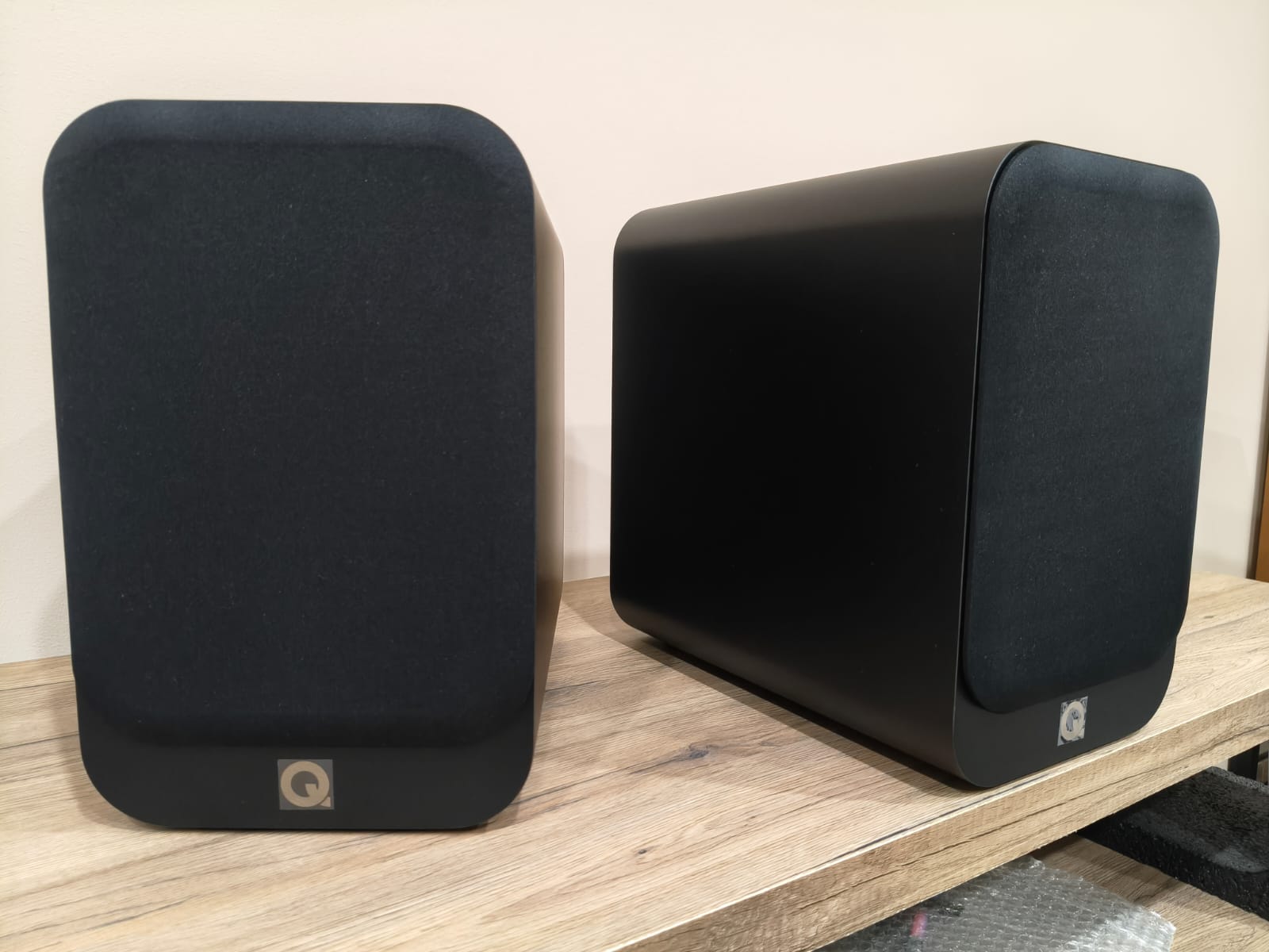 QAcoustics Q3030C - Coppia diffusori da stand - EX DEMO