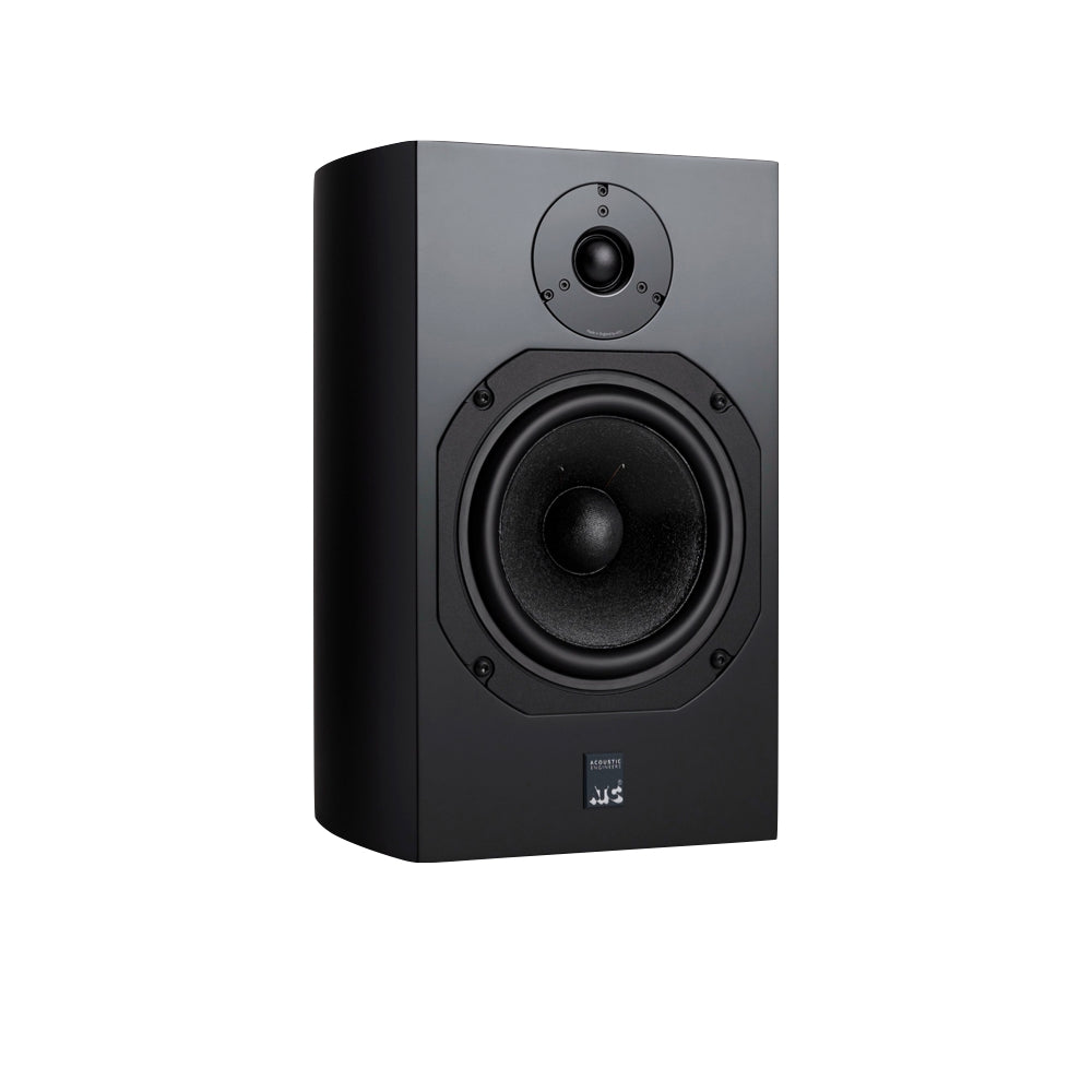ATC SCM11 - Pair of bookshelf speakers
