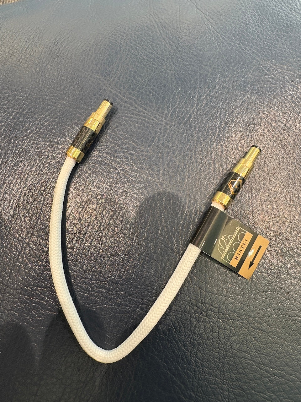 Silent Angel BASTEI Snowy White – 12V Upgrade-Kabel für Forester F2 – LIEFERFERTIG