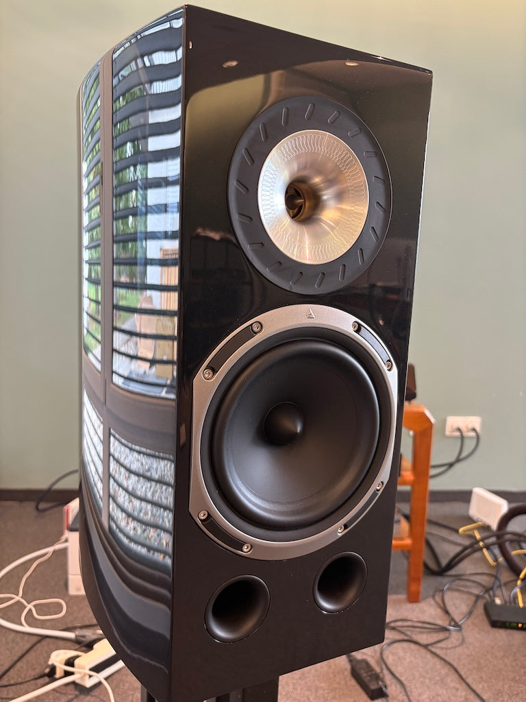 Triangle Magellan 40th Duetto - Pair of stand speakers