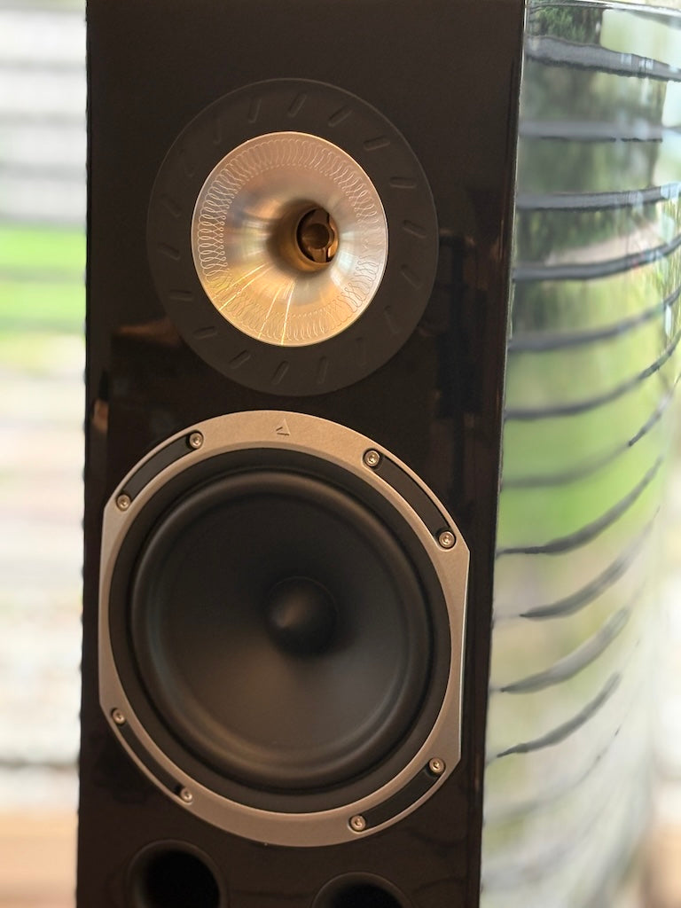 Triangle Magellan 40th Duetto - Pair of stand speakers