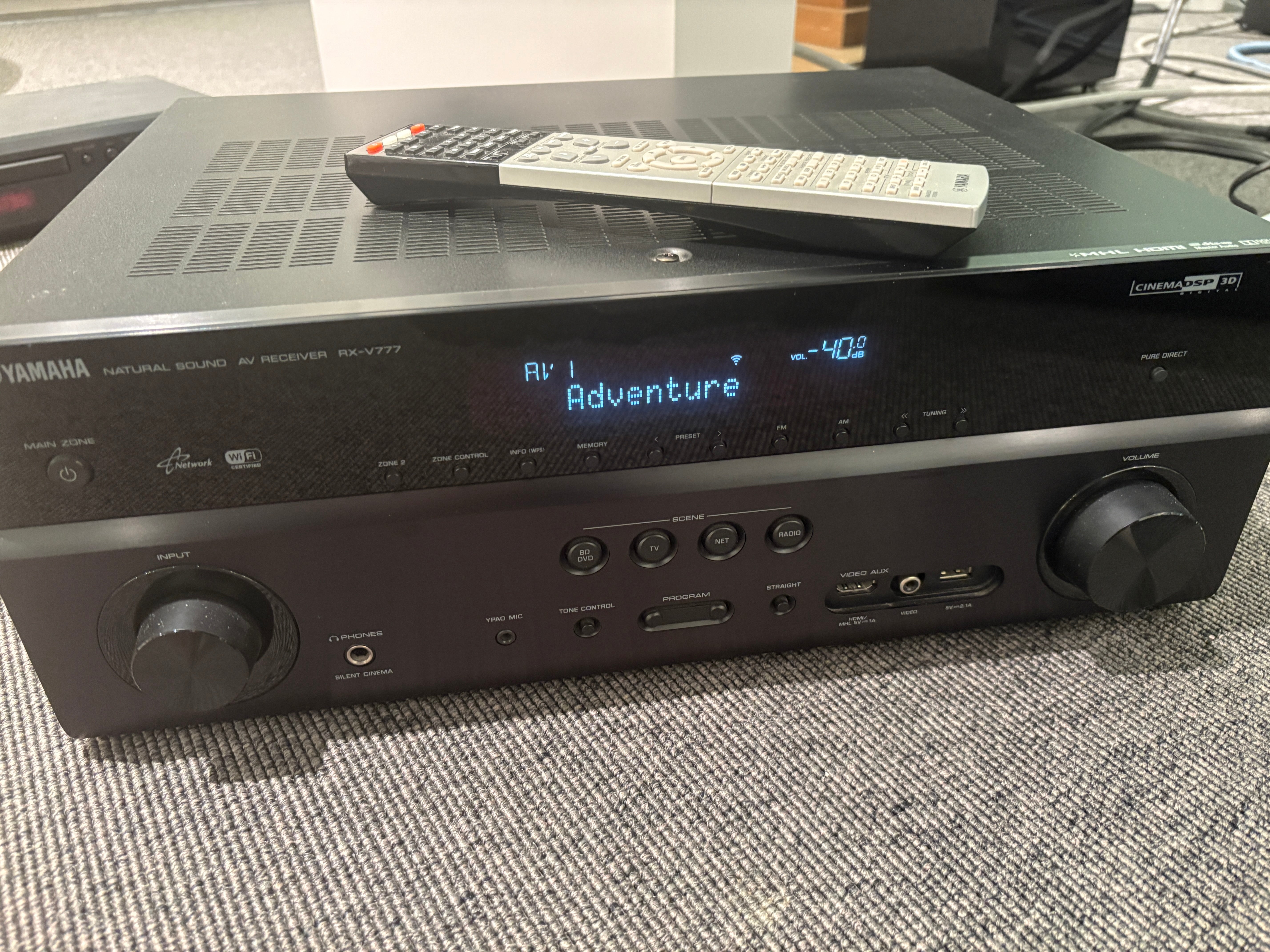 Yamaha RX-V777 - Amplificatore Audio Video - USATO