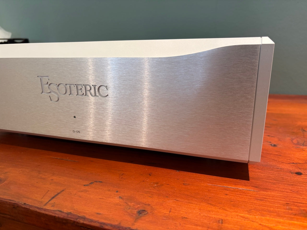 Esoteric G-05 - Master Clock Generator - VORFÜHRMODELL