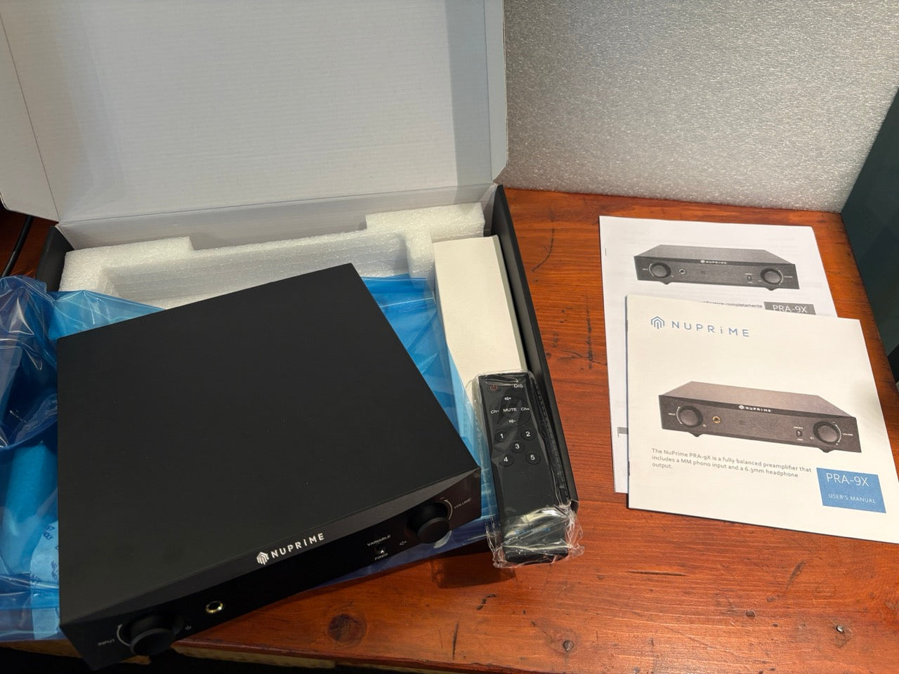 NuPrime PRA-9X - Stereo-Vorverstärker - GEBRAUCHT