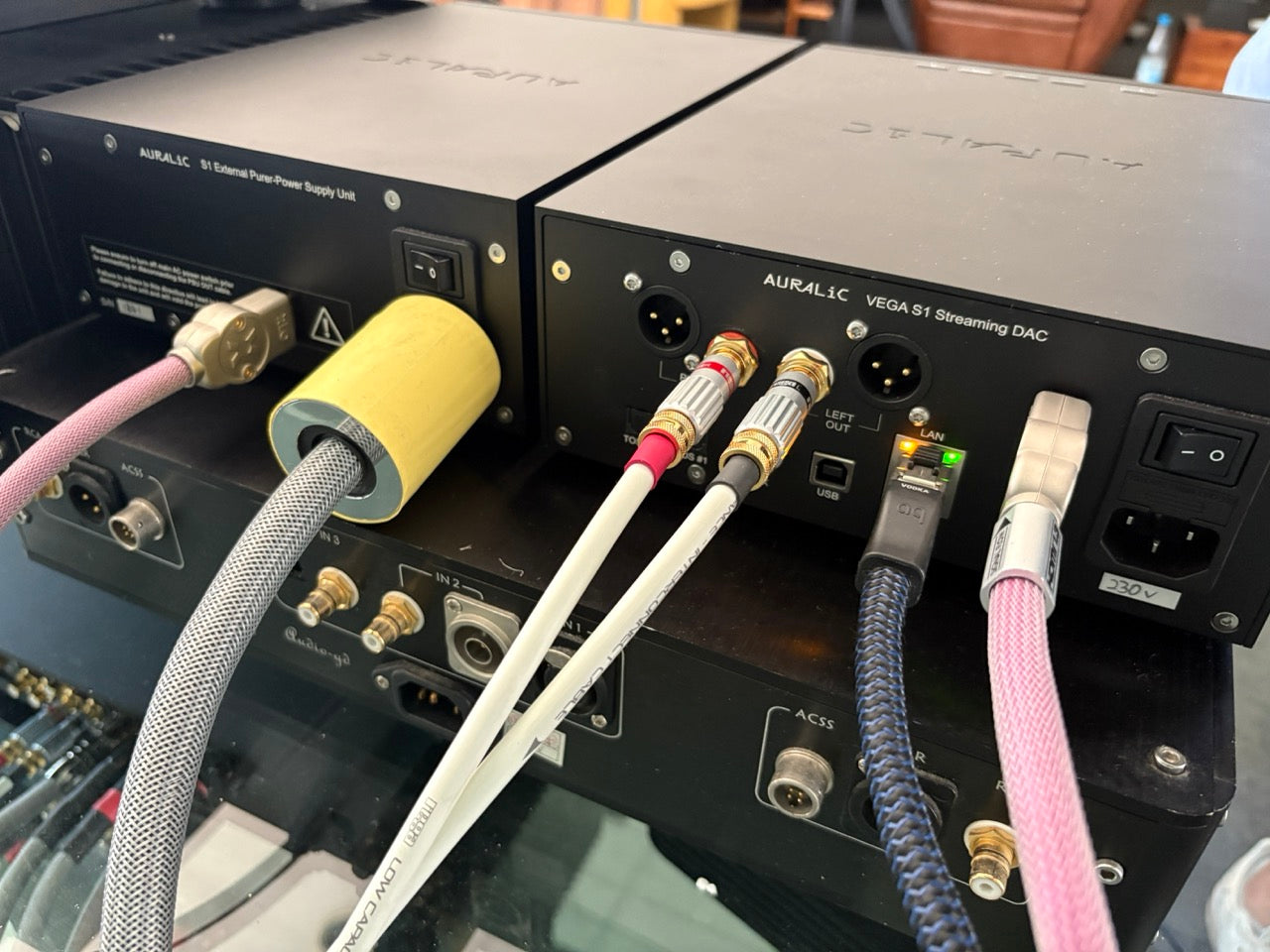 Auralic Audio Vega S1 + Power Supply - Streamer Audio - USATO