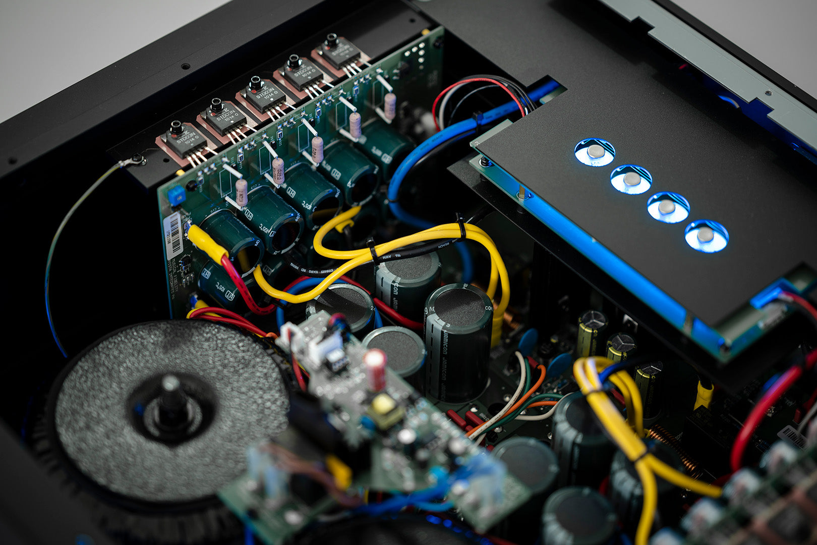 Musical Fidelity Nu-Vista 800.2 - Integrated Amplifier