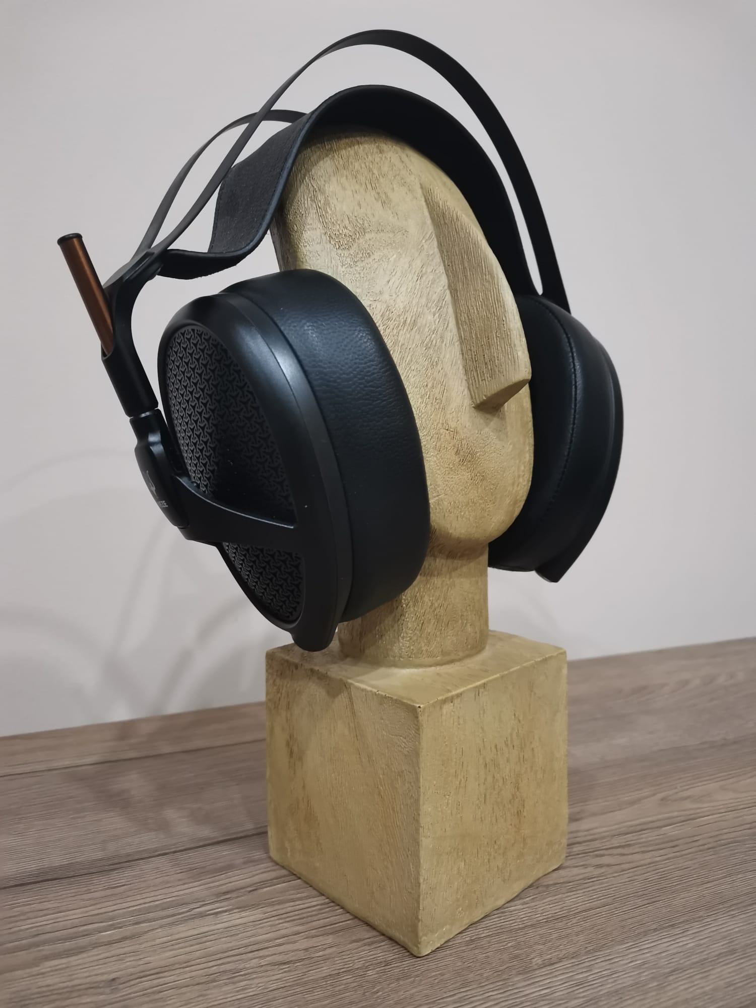 Meze Audio Empyrean - Hi-End Stereo Headphones - EX DEMO