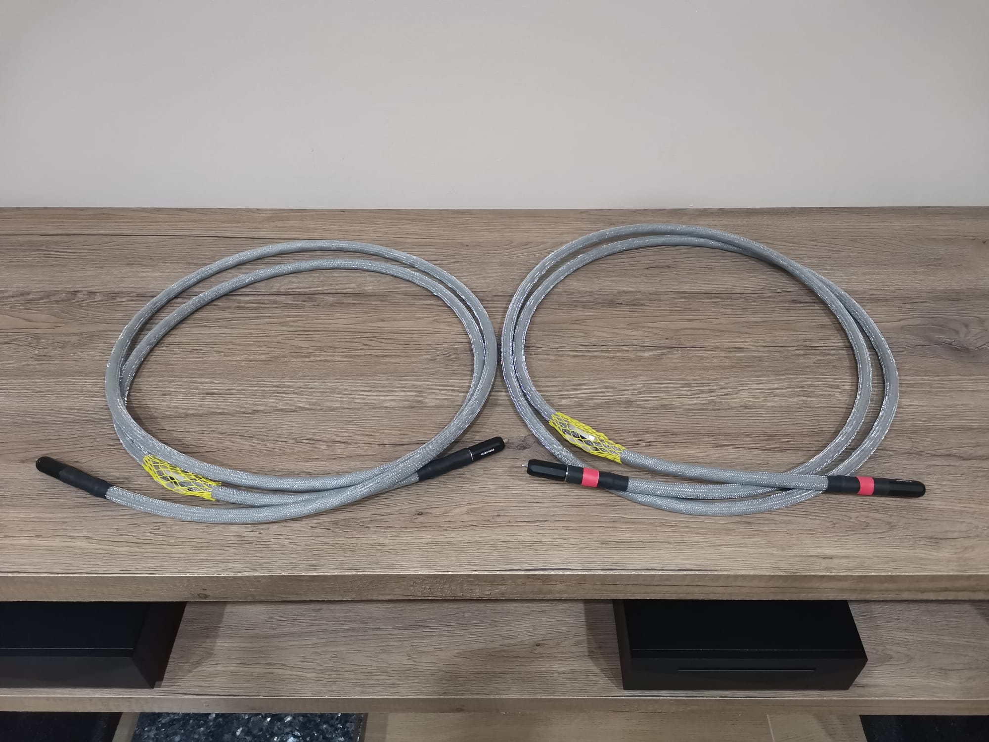 Albedo Silver MONOLITH REFERENCE MKII MONOCRYSTAL – Stereo-Signalkabel – LIEFERFERTIG RCA 1m+1m