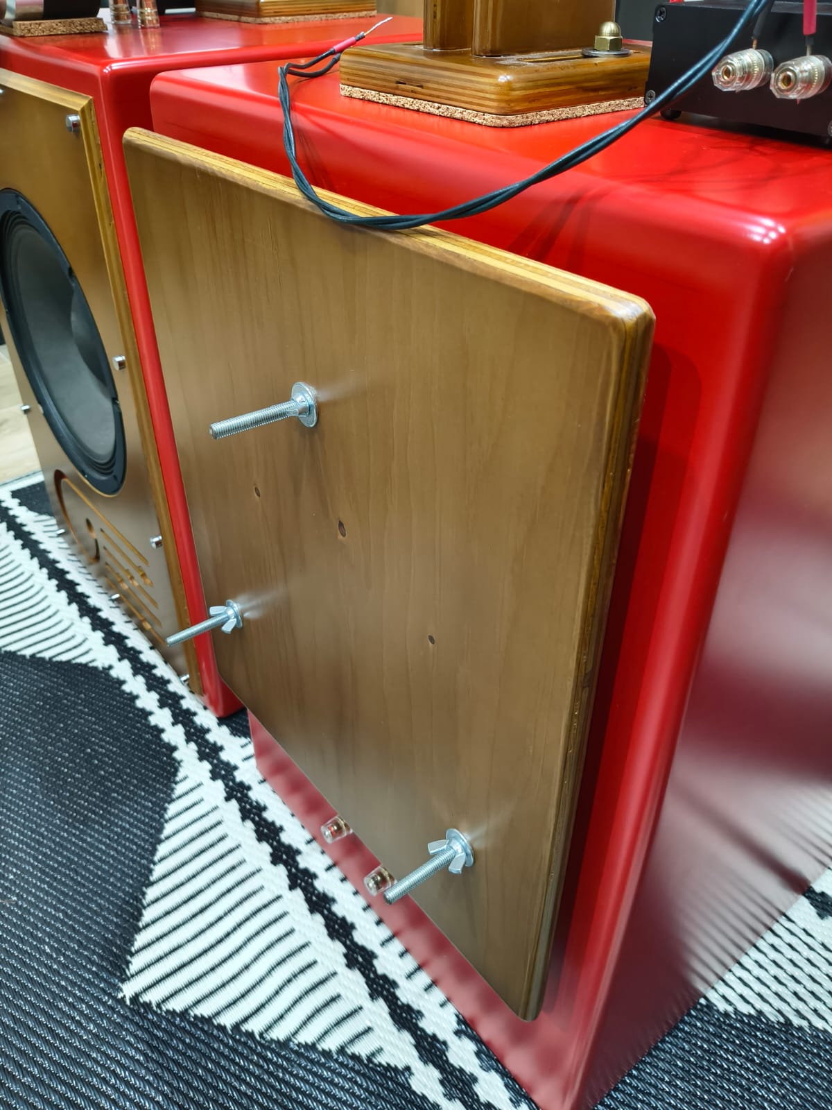 Revival Audio Atalante 3 - Pair of bookshelf speakers