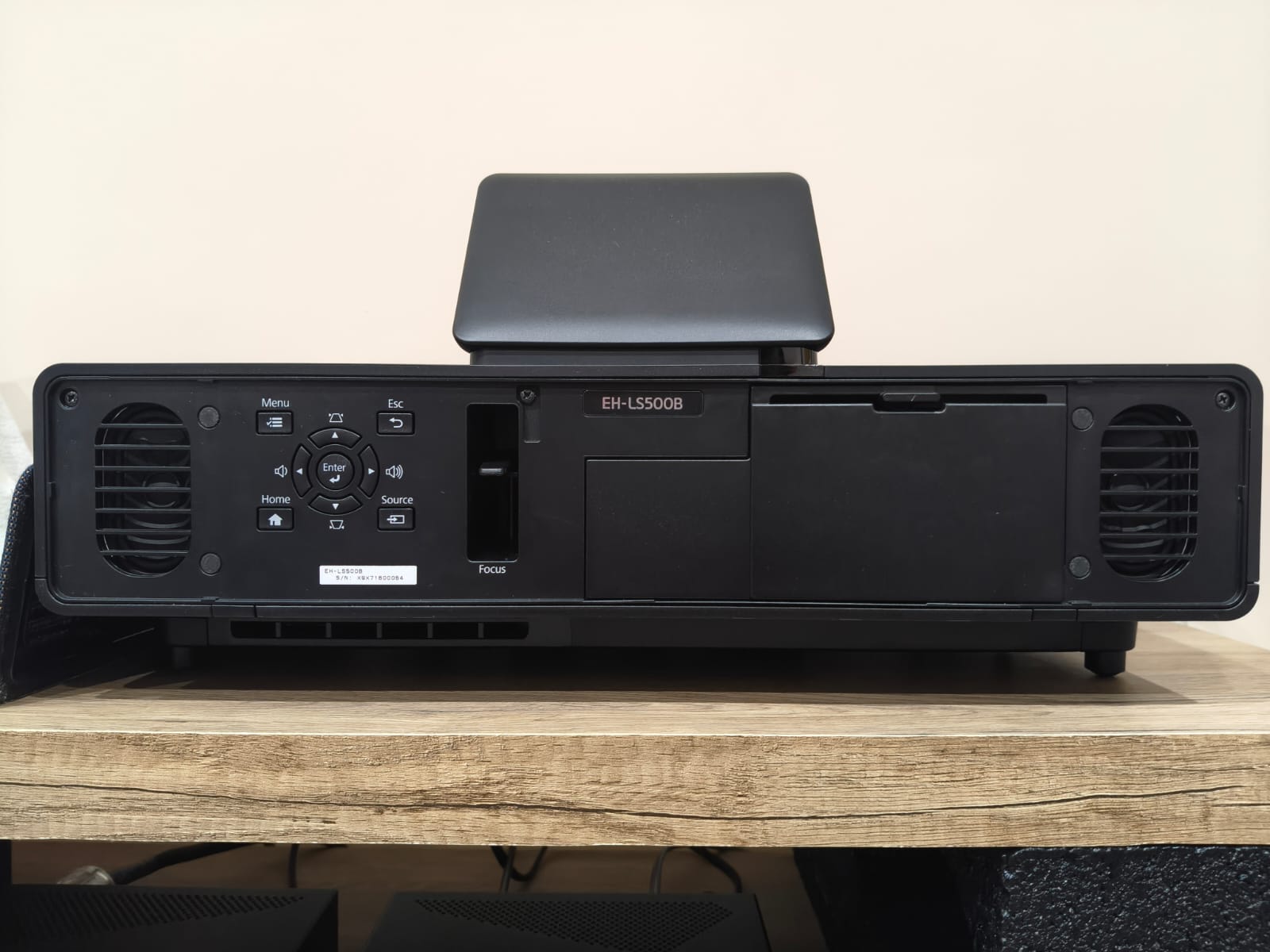 Epson EH-LS300B – Kurzdistanz-Videoprojektor – LIEFERFERTIG