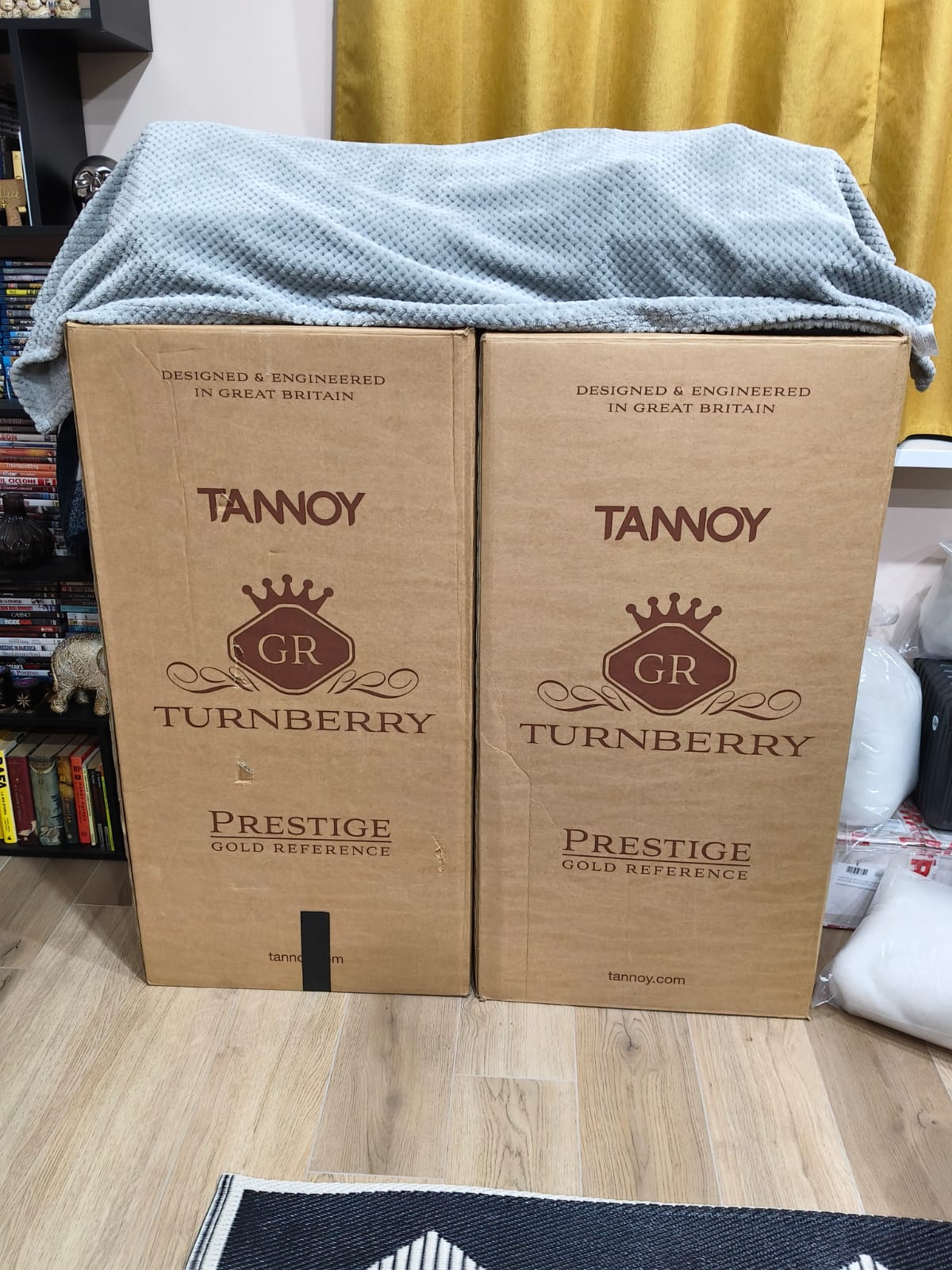 Tannoy TURNBERRY GR Oiled Walnut - Coppia di diffusori da pavimento