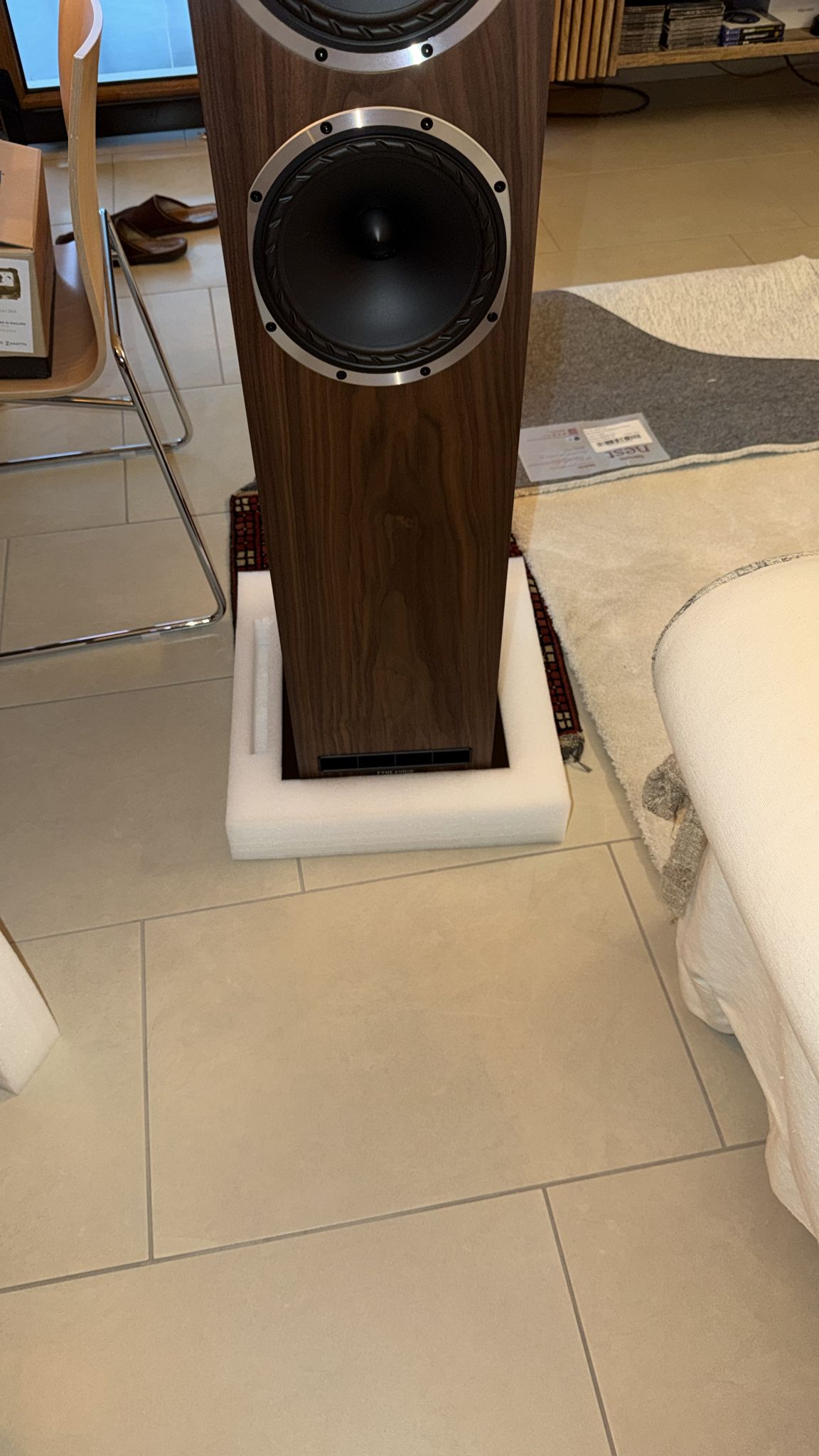 Fyne Audio F502S - Coppia di diffusori da pavimento - DIFETTO ESTETICO