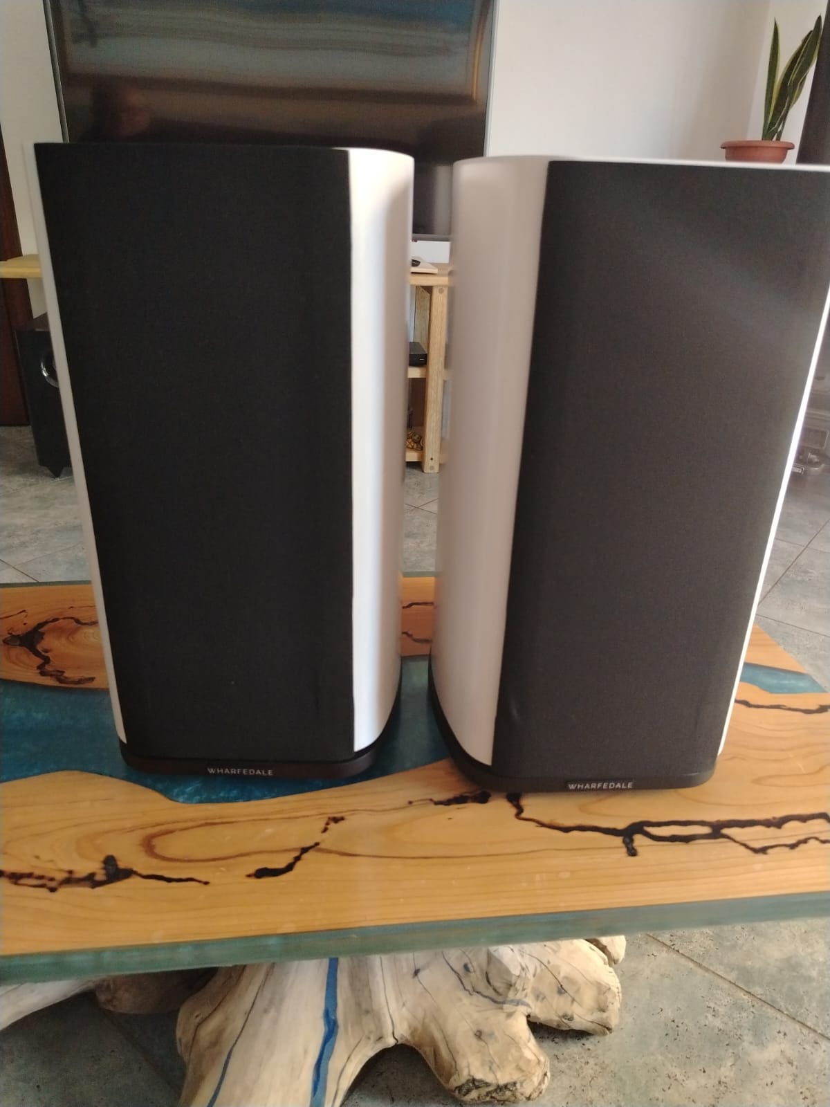 WHARFEDALE EVO 4.2 - Coppia di diffusori da scaffale - USATO