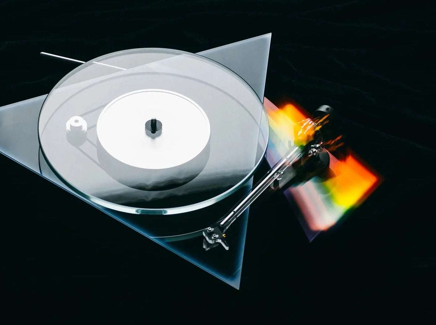 Pro-Ject The Dark Side of the Moon – Plattenspieler in limitierter Auflage
