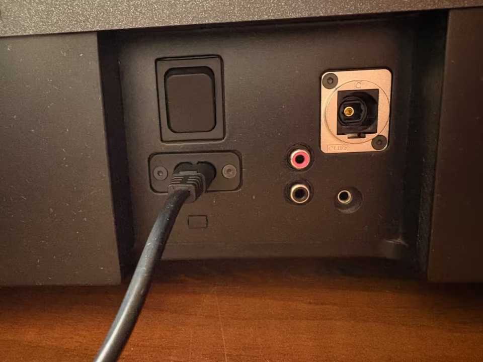 Poet baretta° - active bluetooth speaker - ASK FOR AVAILABILITY