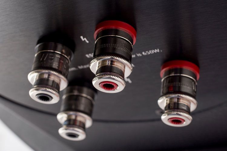 Martin Logan SLM – ULTRA SLIM MOTION-SERIE