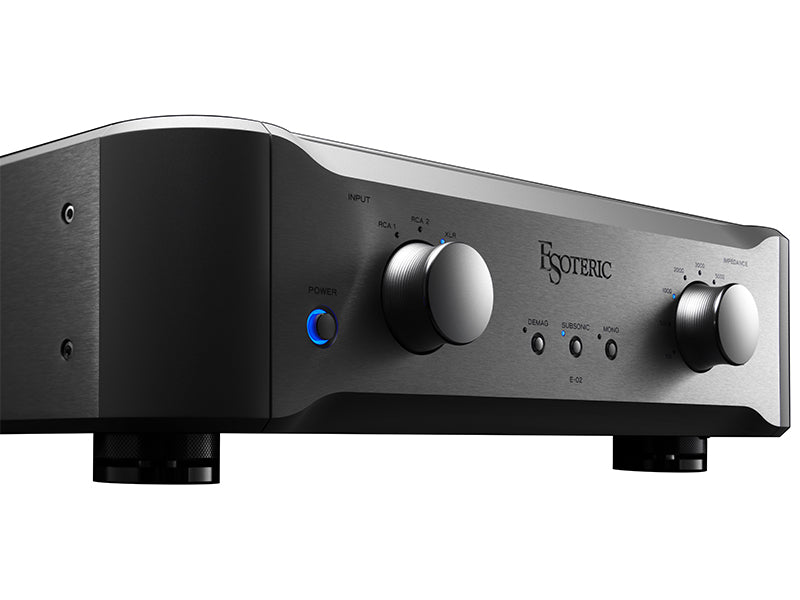 Esoteric E-02