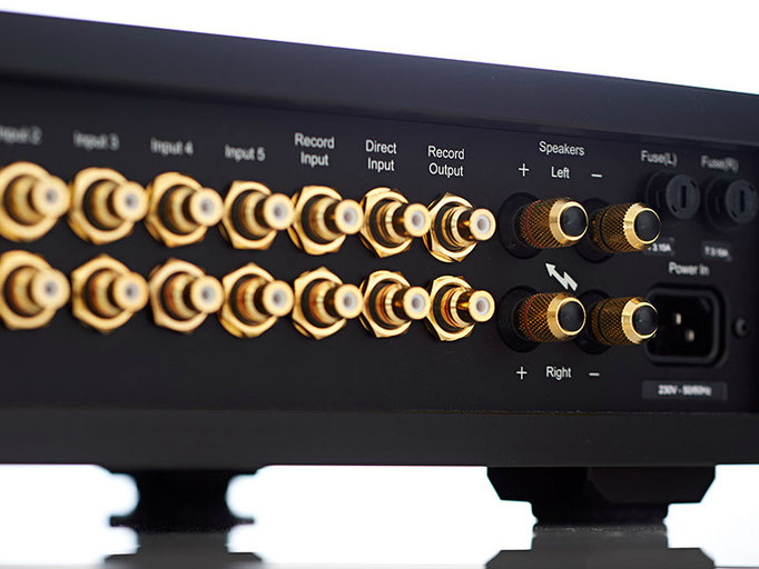 Rega Osiris - STEREO BOX