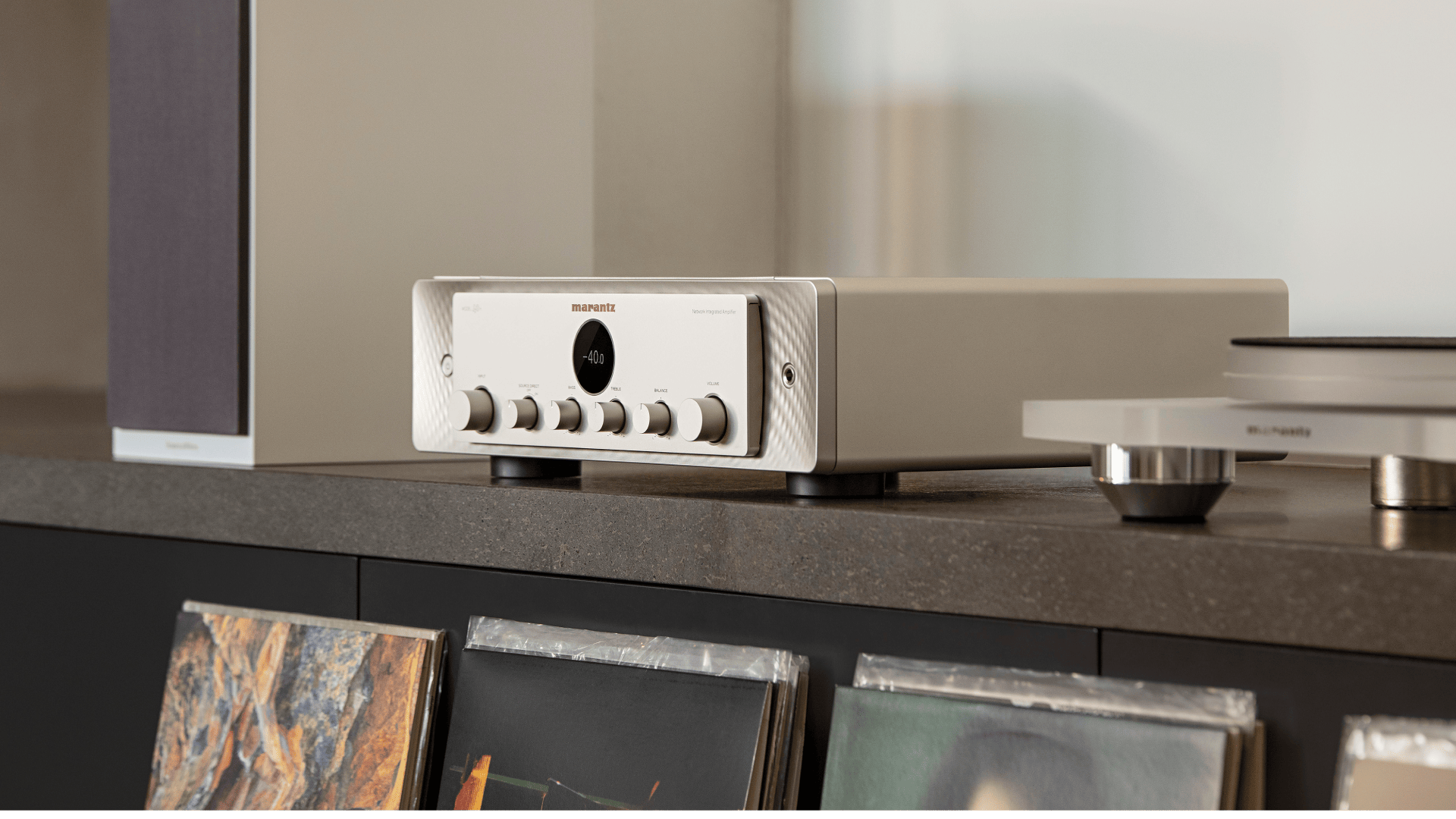 Marantz Model 40N - Amplificatore con streamer integrato silver/gold