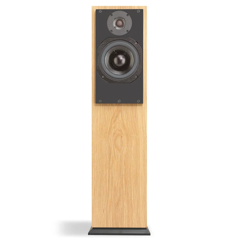 ATC SCM11 - Pair of bookshelf speakers