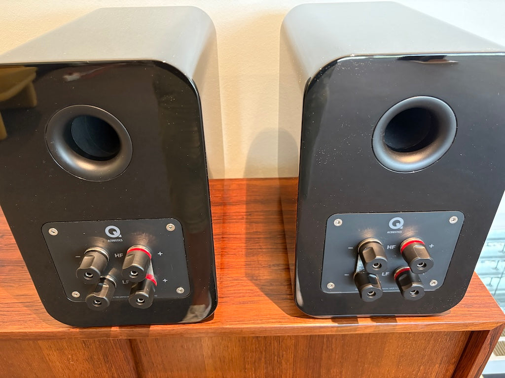 QAcoustics CONCEPT 30 - Speaker Pair - BLACK FRIDAY 