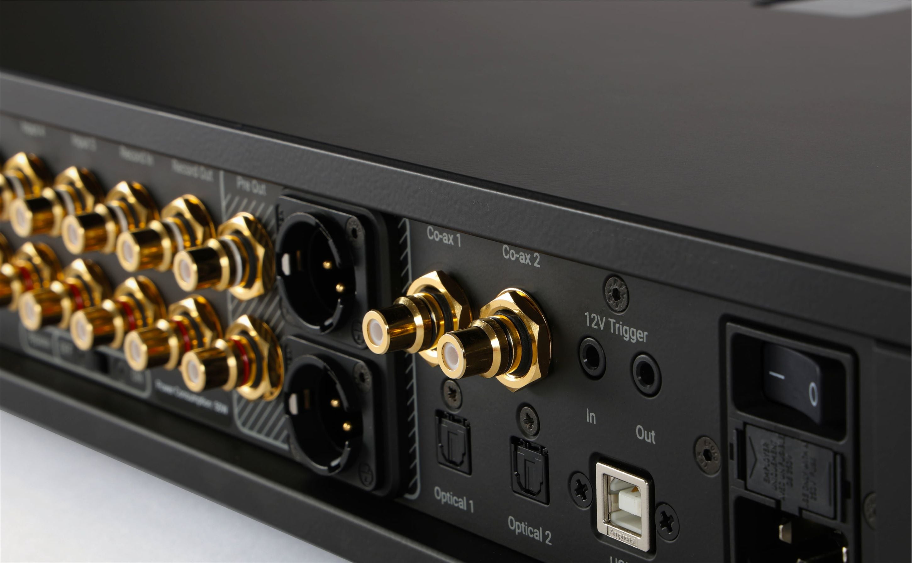 Rega Mercury – Vorverstärker mit DAC