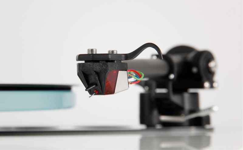 Rega Elys 2 – MM-Plattenspieler-Tonabnehmer