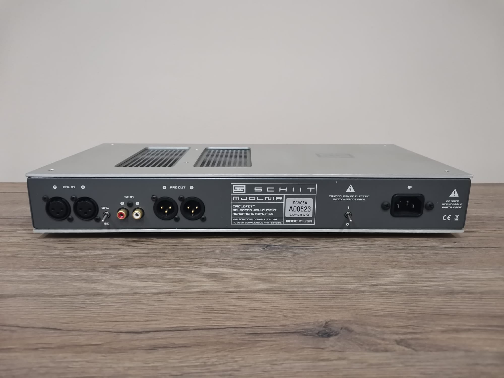 Chord Hugo TT2 – DAC-Vorverstärker und Kopfhörerverstärker – GEBRAUCHT
