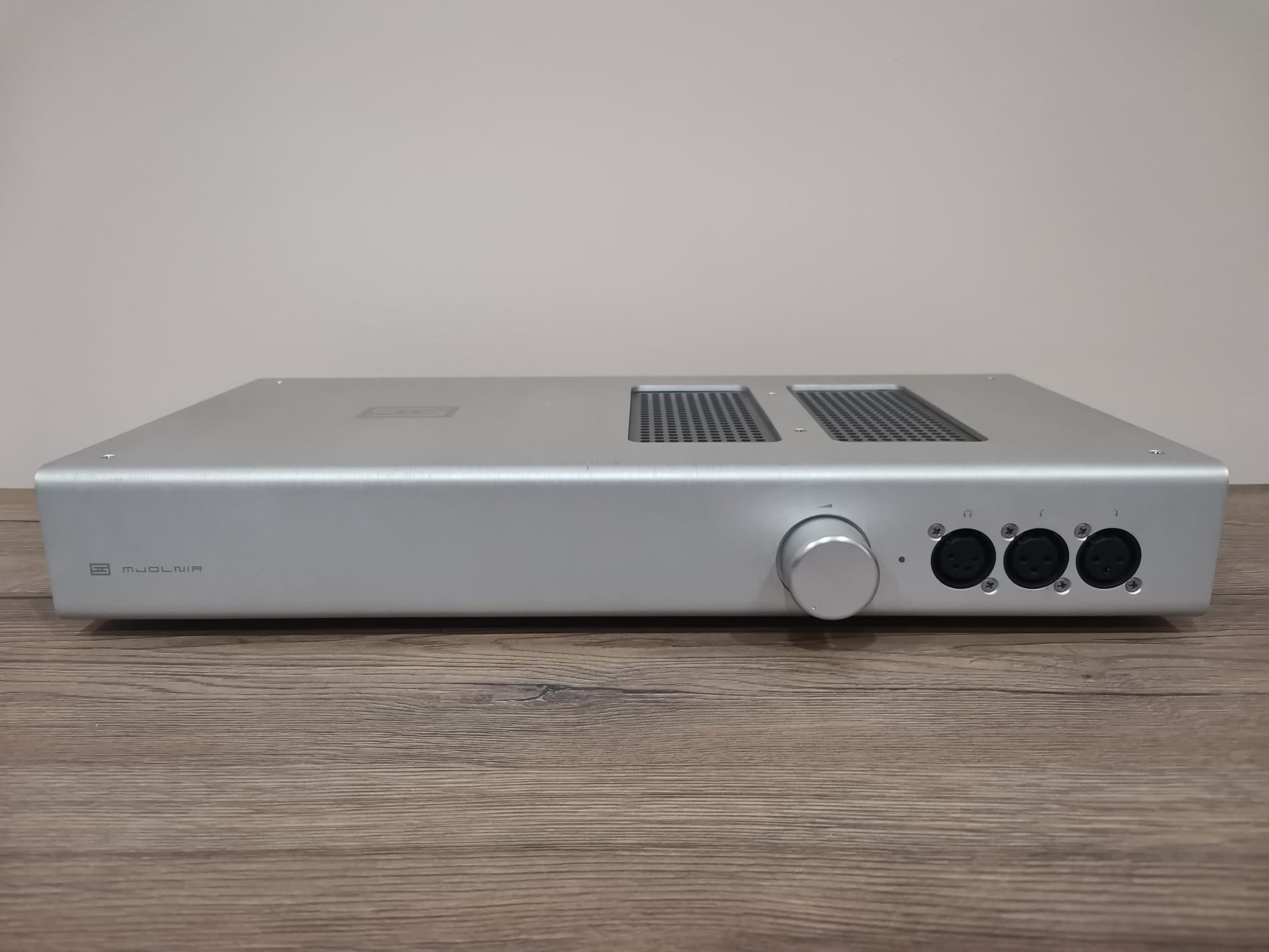 Chord Hugo TT2 – DAC-Vorverstärker und Kopfhörerverstärker – GEBRAUCHT