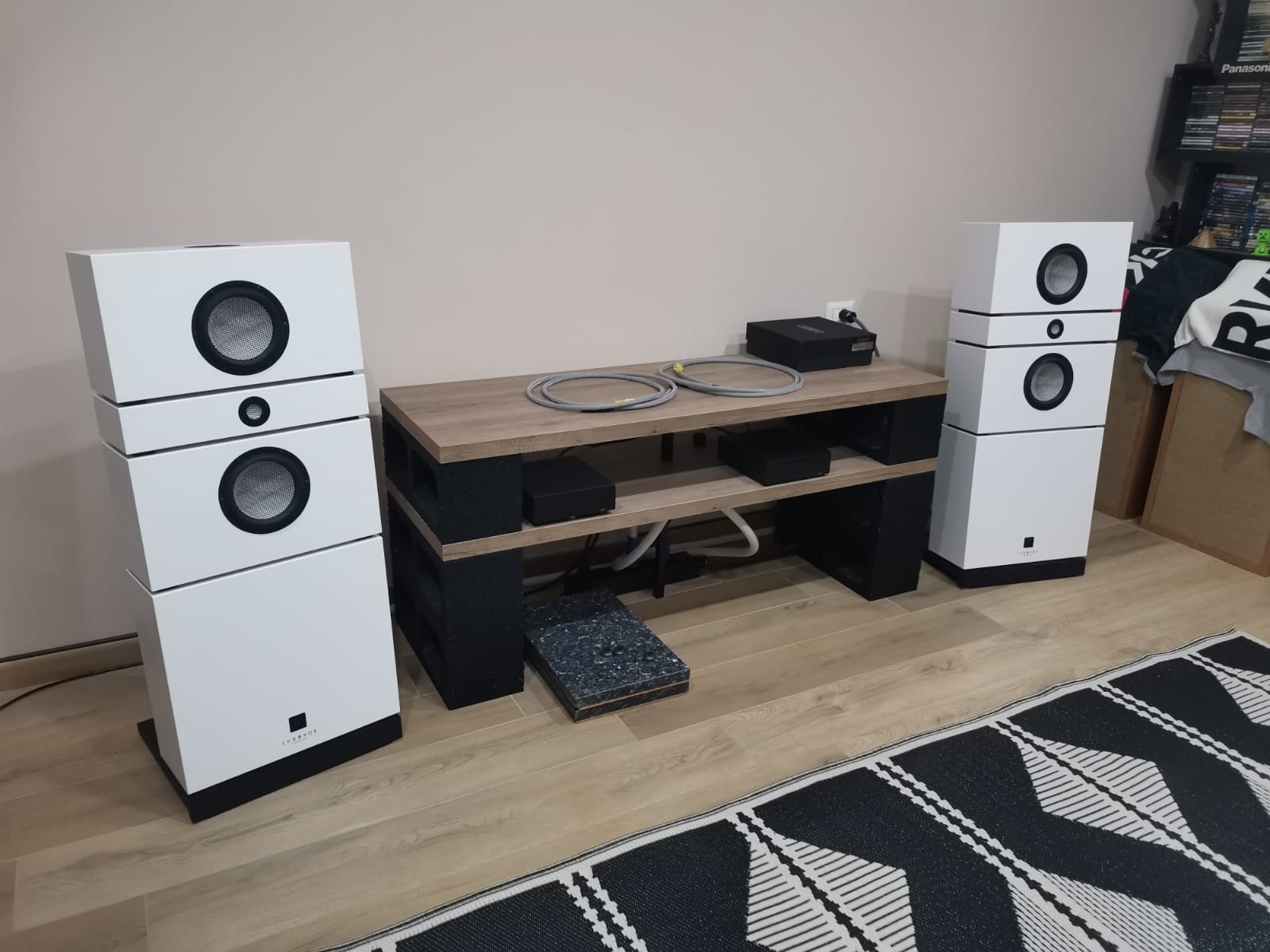 Lyravox Karlotta PURE – Aktive Lautsprecher – EX DEMO