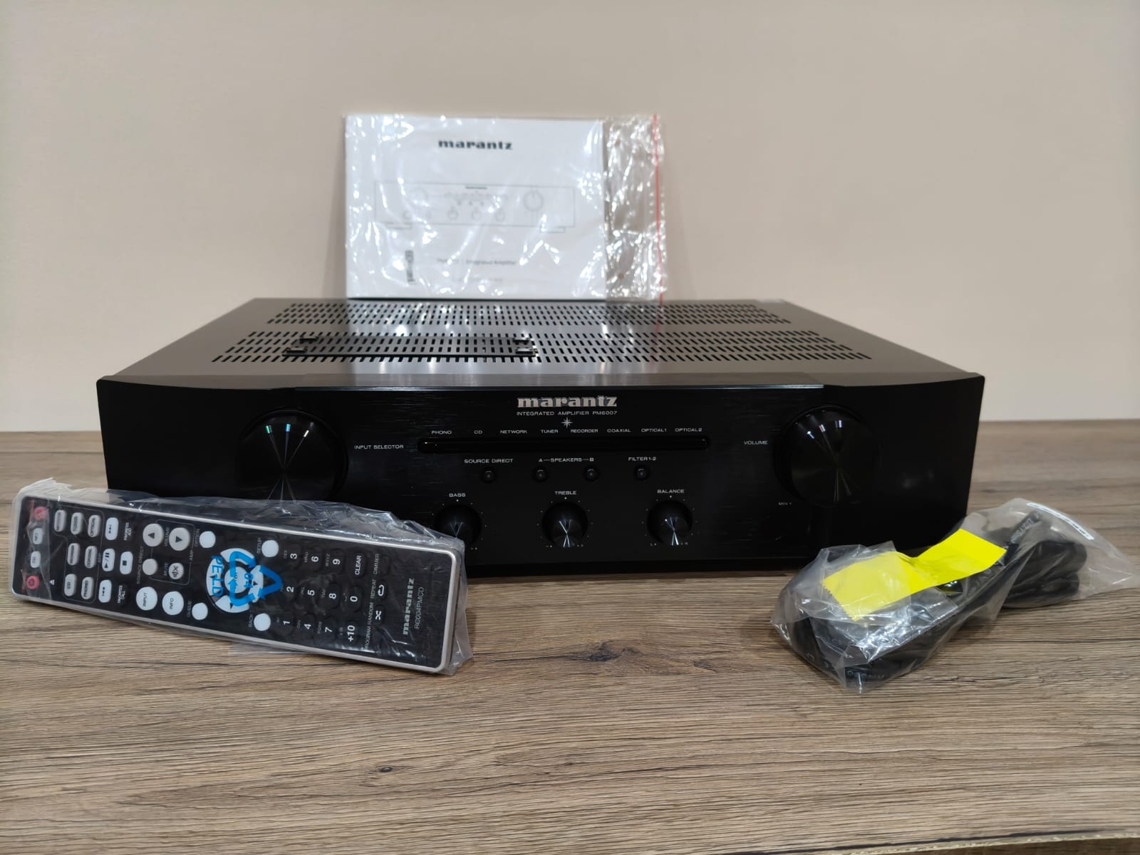Marantz PM6007 – Integrierter Verstärker – LIEFERFERTIG