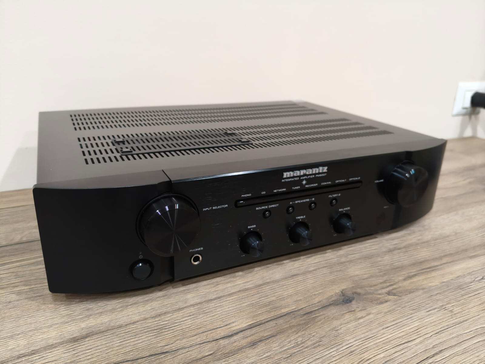 Marantz PM6007 – Integrierter Verstärker – LIEFERFERTIG
