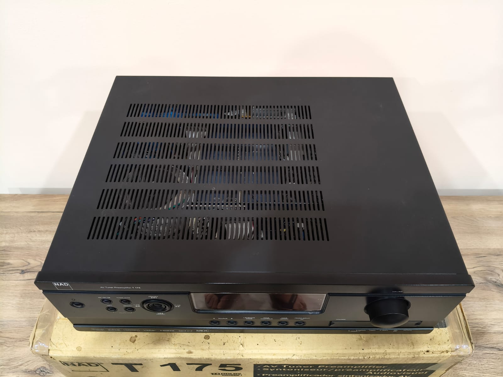 NAD T175 - Preamplificatore Audio Video - USATO