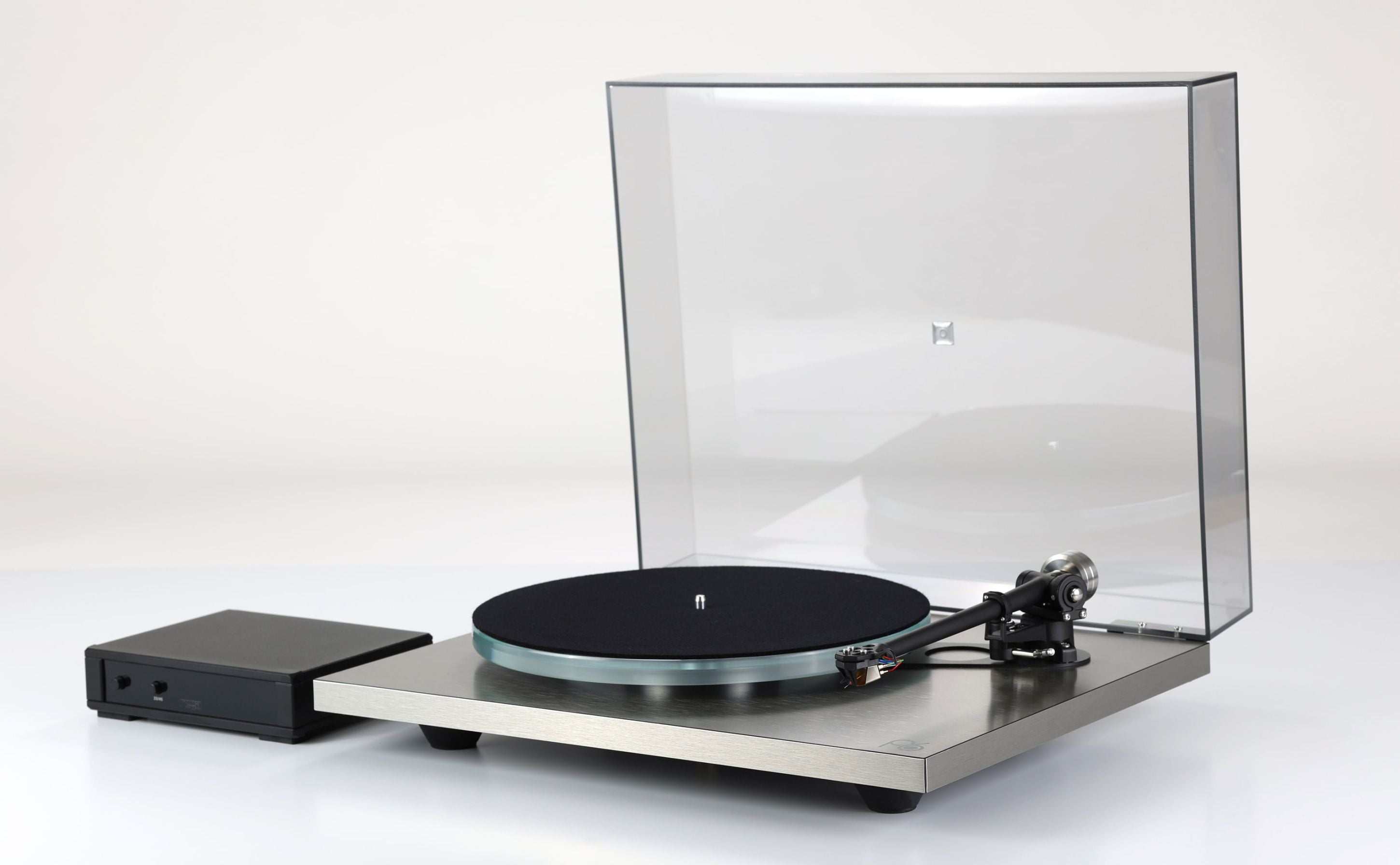 Rega Planar 6RS EDITION Plattenspieler - Plattenspieler - VERFÜGBARKEIT ANFRAGEN