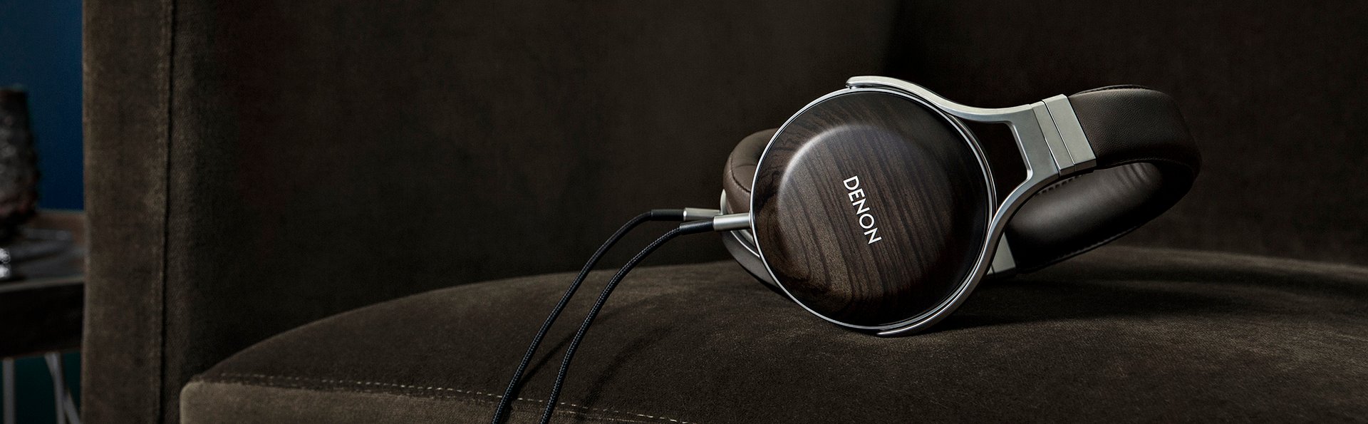 Denon AH-D5200EM - STEREO BOX