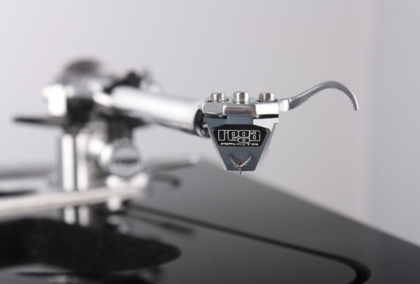 Rega Planar 10 - Rega P10 - STEREO BOX